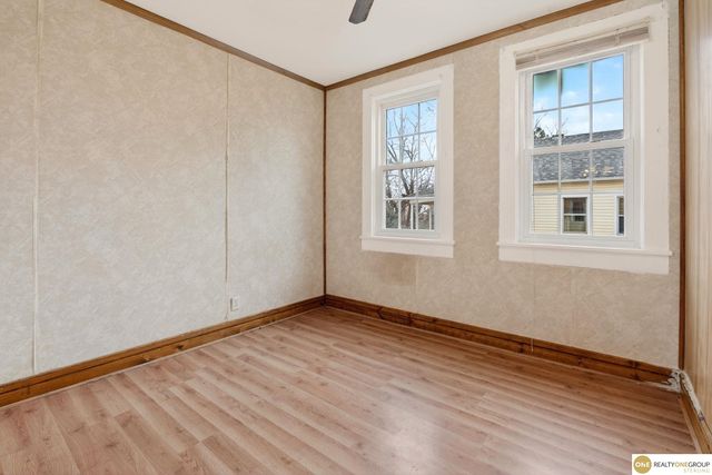 4212 S 27th Street, Omaha, NE 68107