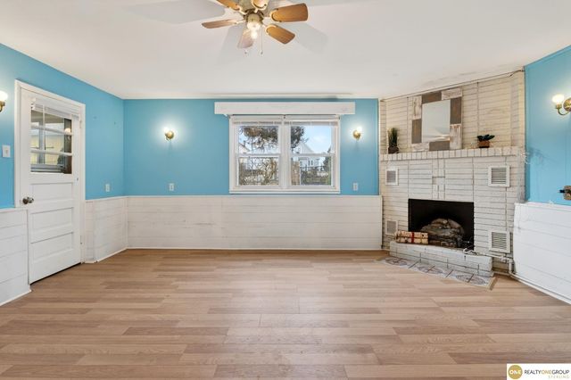 4212 S 27th Street, Omaha, NE 68107