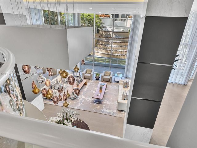 21150 Point Pl 305, Aventura, FL 33180