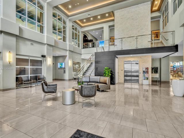 21150 Point Pl 305, Aventura, FL 33180