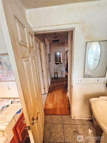 15717 97th Avenue Ct E, Puyallup, WA 98375