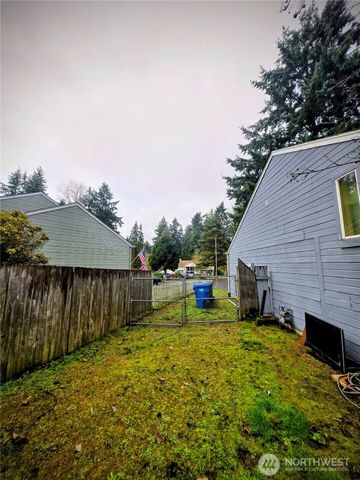15717 97th Avenue Ct E, Puyallup, WA 98375