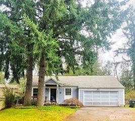 15717 97th Avenue Ct E, Puyallup, WA 98375