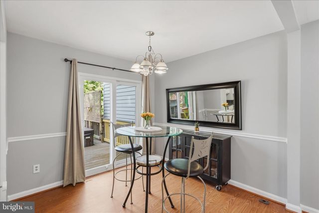 6 CROSS LAUREL CT, Germantown, MD 20876