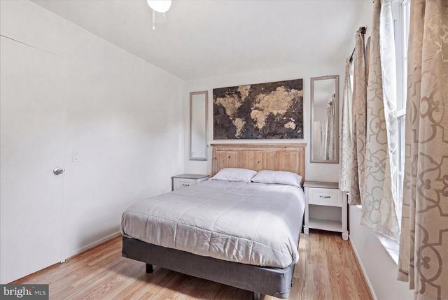 6 CROSS LAUREL CT, Germantown, MD 20876