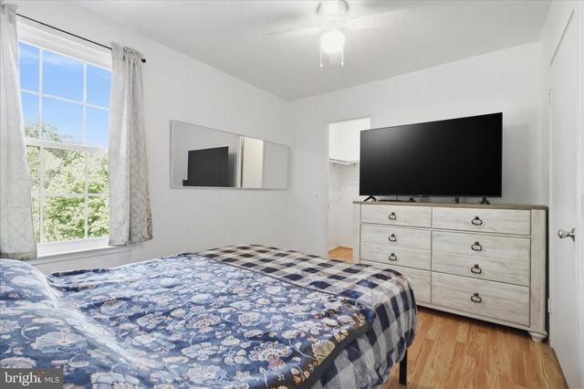 6 CROSS LAUREL CT, Germantown, MD 20876