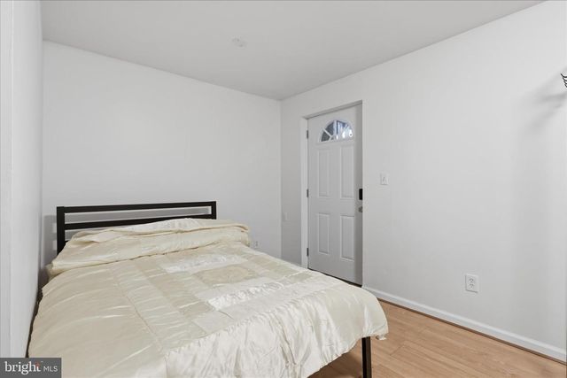 6 CROSS LAUREL CT, Germantown, MD 20876