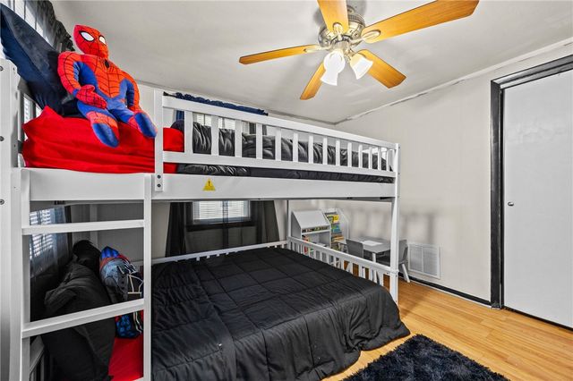 203 Pinehill Drive, Irondequoit, NY 14622