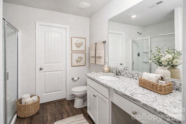 1216 Nia Road, Charlotte, NC 28215