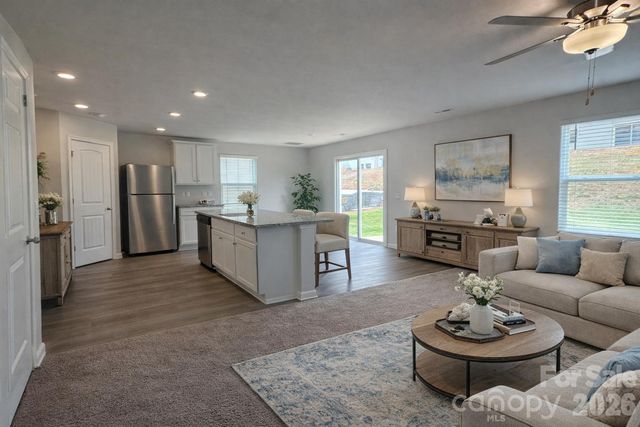 1216 Nia Road, Charlotte, NC 28215