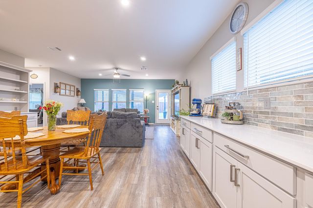 452 Lampasas Trail, Dayton, TX 77535