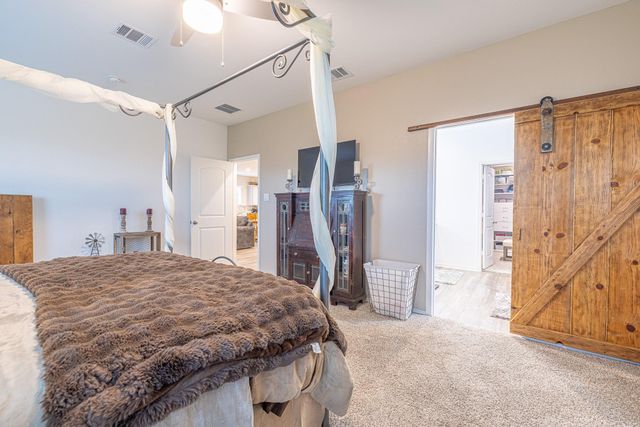 452 Lampasas Trail, Dayton, TX 77535