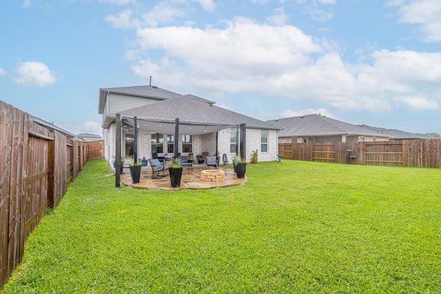 452 Lampasas Trail, Dayton, TX 77535