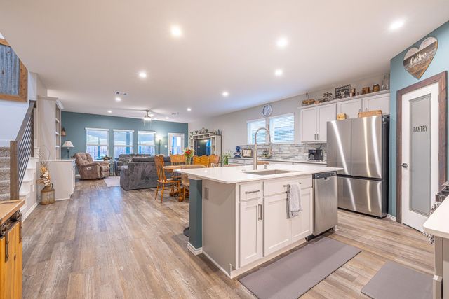 452 Lampasas Trail, Dayton, TX 77535