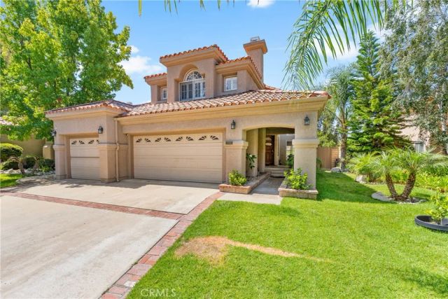 15760 Sophomore Court, Moorpark, CA 93021