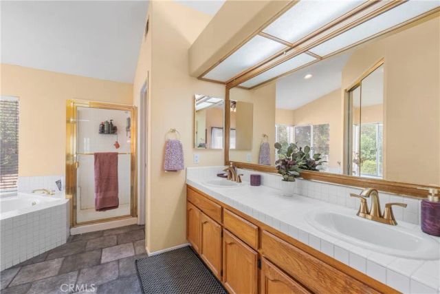 15760 Sophomore Court, Moorpark, CA 93021