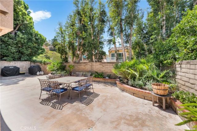 15760 Sophomore Court, Moorpark, CA 93021