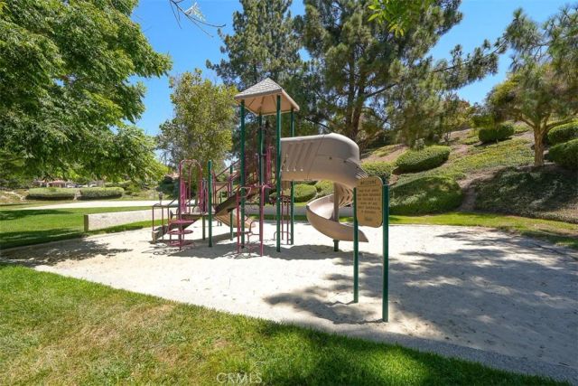 15760 Sophomore Court, Moorpark, CA 93021