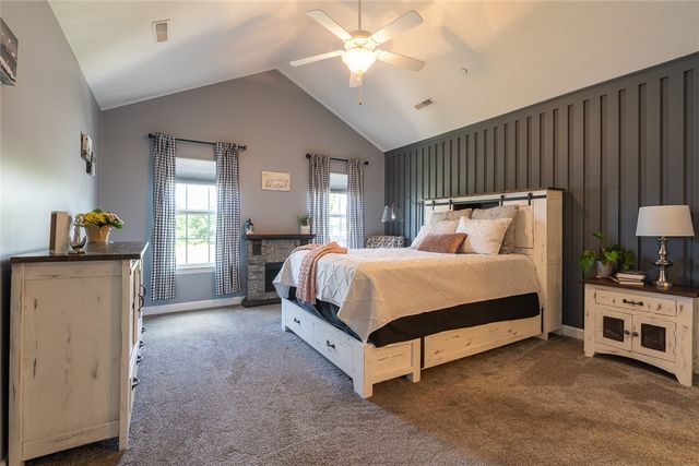 202 Spring Valley Dr., Jackson Twp, PA 16063