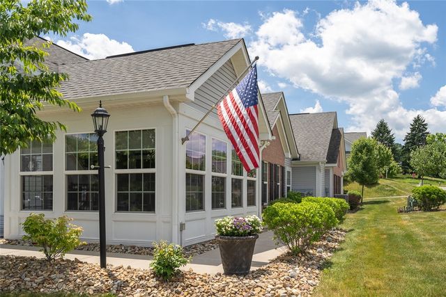 202 Spring Valley Dr., Jackson Twp, PA 16063