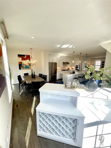 2822 Purley Avenue, Ann Arbor, MI 48105