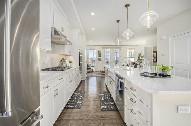 2822 Purley Avenue, Ann Arbor, MI 48105