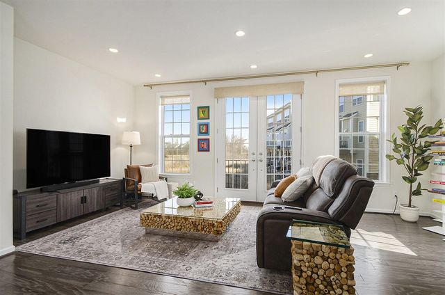 2822 Purley Avenue, Ann Arbor, MI 48105