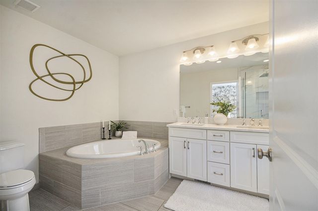 2822 Purley Avenue, Ann Arbor, MI 48105