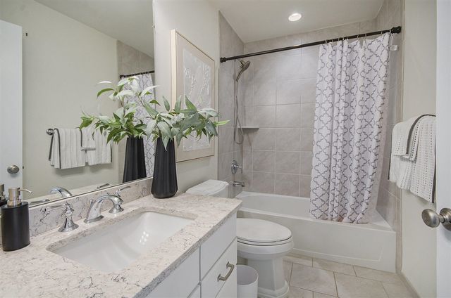 2822 Purley Avenue, Ann Arbor, MI 48105