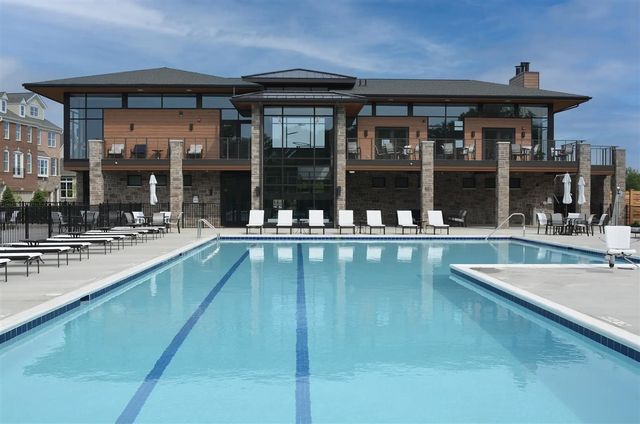 2822 Purley Avenue, Ann Arbor, MI 48105