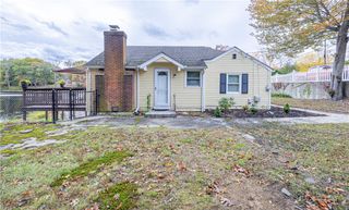 10 Totem Pole Trail, Smithfield, RI 02917