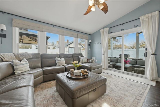 56 Broad Street, Williston Park, NY 11596