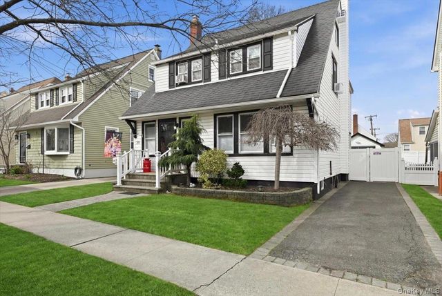 56 Broad Street, Williston Park, NY 11596