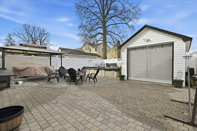 56 Broad Street, Williston Park, NY 11596