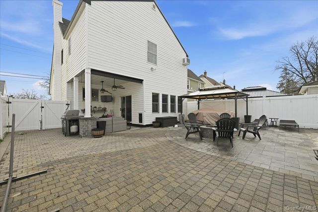 56 Broad Street, Williston Park, NY 11596