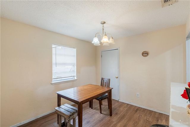 323 S 20th Avenue, Edinburg, TX 78539