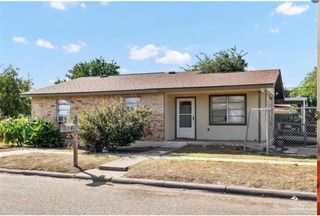 323 S 20th Avenue, Edinburg, TX 78539