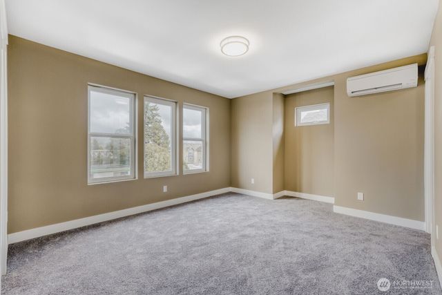 3403 S 144th Lane, Tukwila, WA 98168