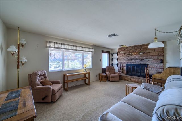 9001 W Oatman Highway, Golden Valley, AZ 86413