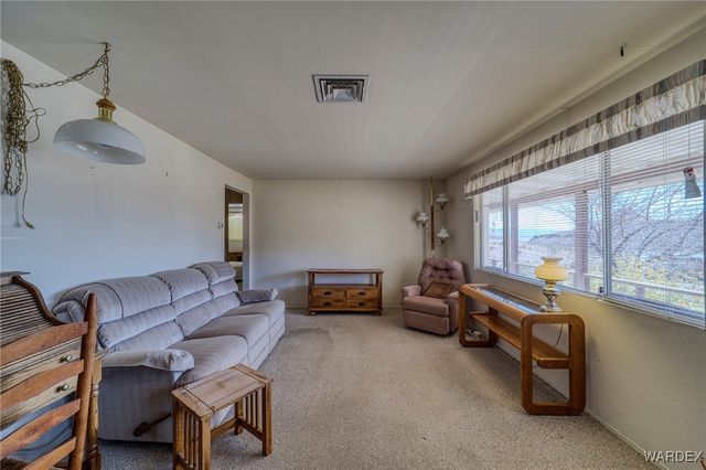 9001 W Oatman Highway, Golden Valley, AZ 86413