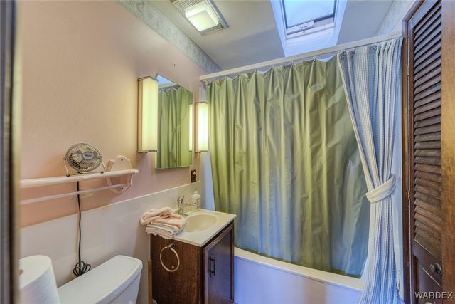 9001 W Oatman Highway, Golden Valley, AZ 86413