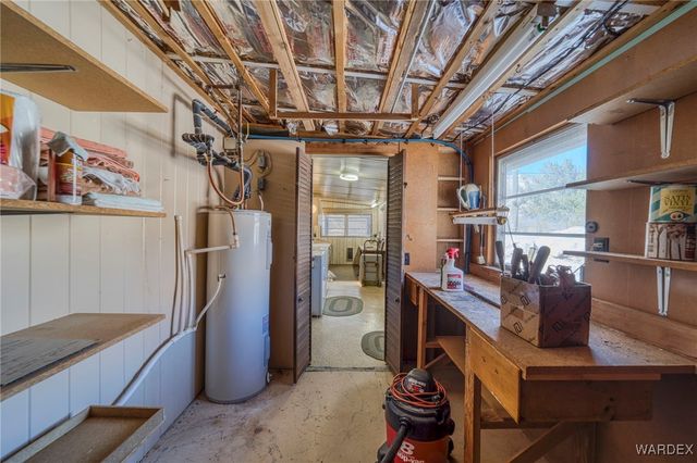 9001 W Oatman Highway, Golden Valley, AZ 86413