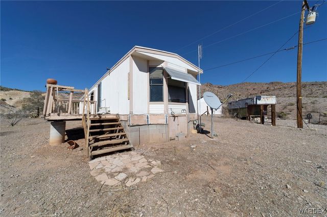 9001 W Oatman Highway, Golden Valley, AZ 86413