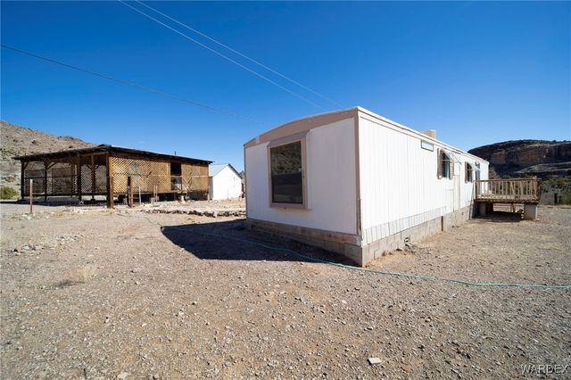 9001 W Oatman Highway, Golden Valley, AZ 86413
