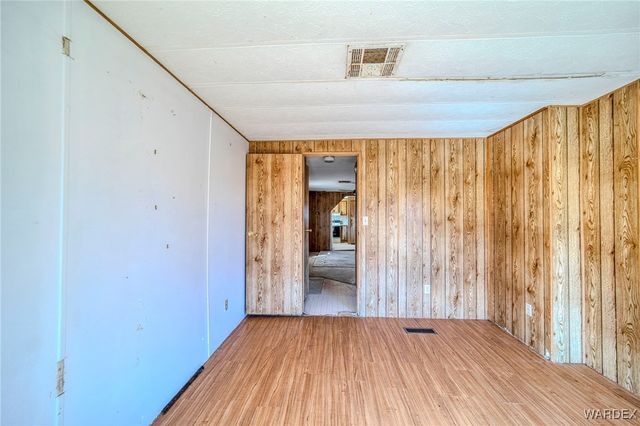 9001 W Oatman Highway, Golden Valley, AZ 86413