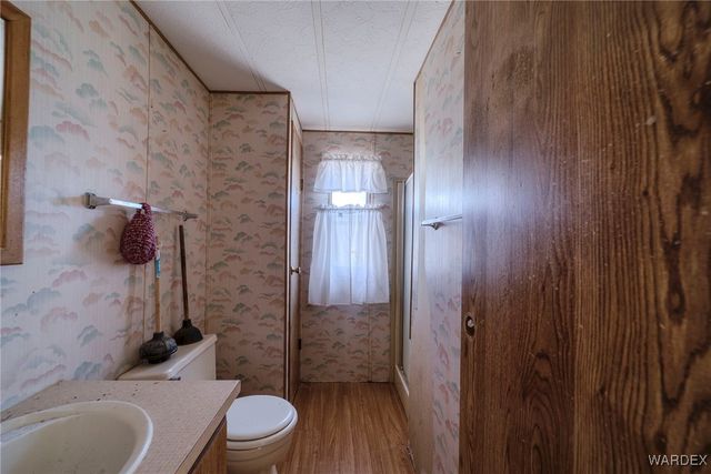 9001 W Oatman Highway, Golden Valley, AZ 86413