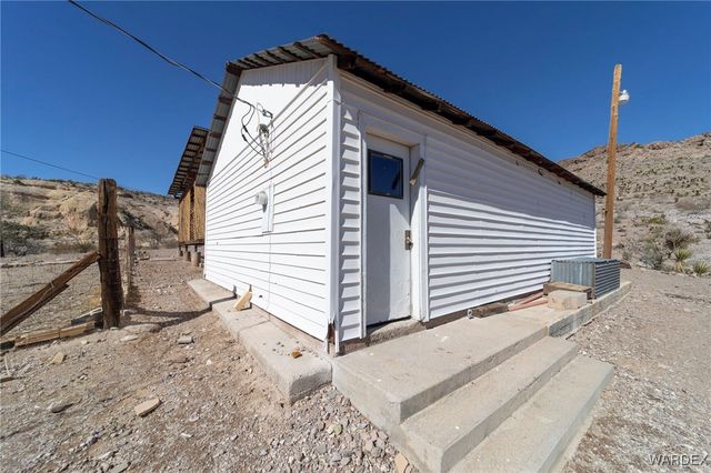 9001 W Oatman Highway, Golden Valley, AZ 86413