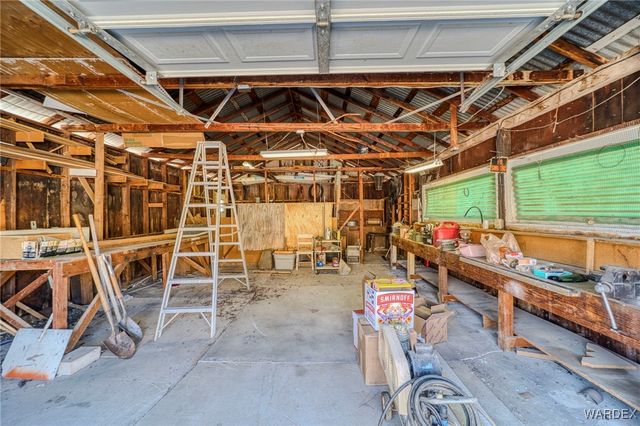 9001 W Oatman Highway, Golden Valley, AZ 86413