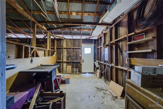 9001 W Oatman Highway, Golden Valley, AZ 86413