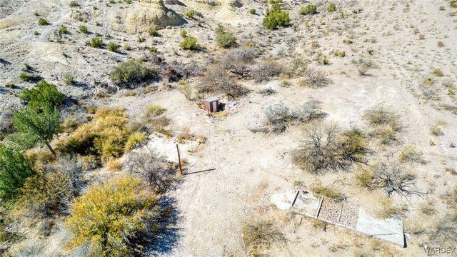 9001 W Oatman Highway, Golden Valley, AZ 86413